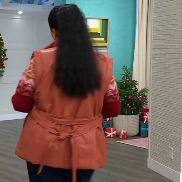 DG2 by Diane Gilman Faux Leather Puffer Vest Clay - Size XL - Picture 4 of 5